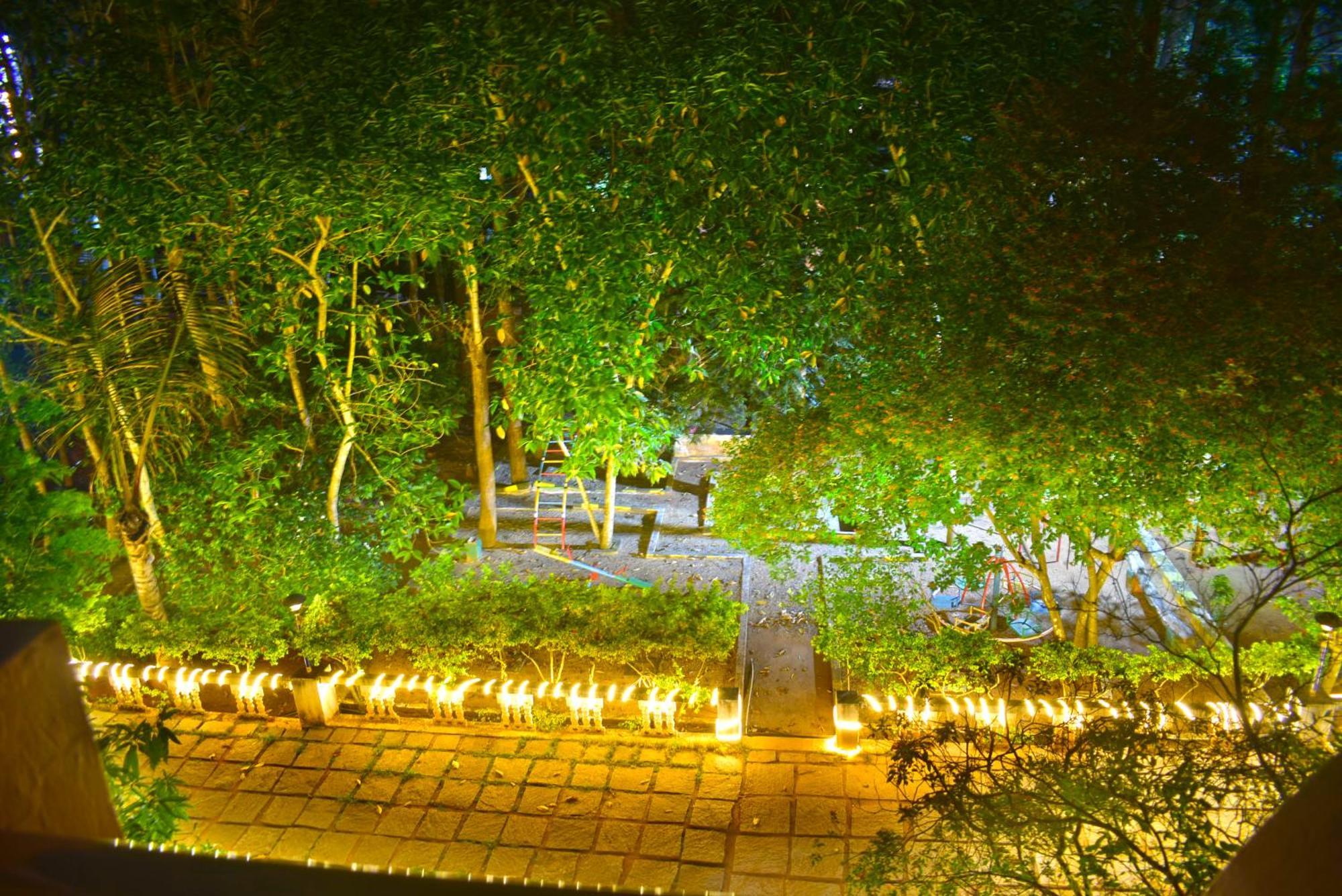 Jains Royal Palace Resorts Йелагири Екстериор снимка